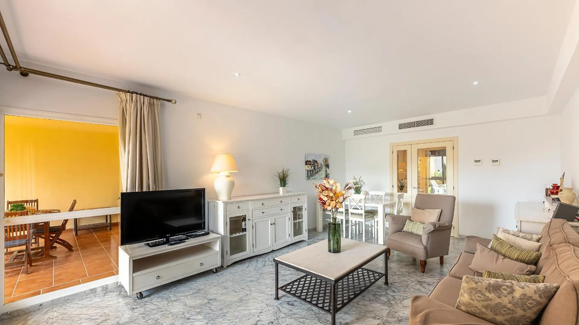 Spacious 3 Bedrooms Apartment At Las Brisas Марбелья Испания
