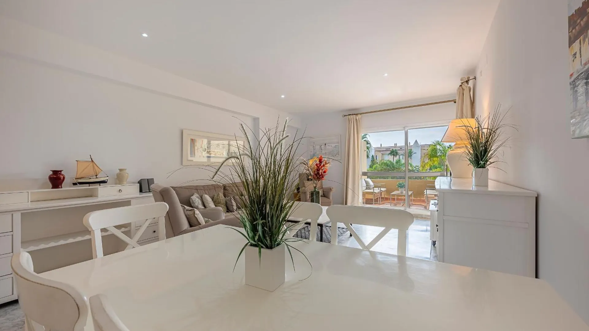 Spacious 3 Bedrooms Apartment At Las Brisas Марбелья Испания
